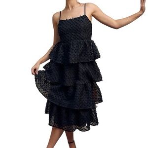 Lulu's Black Tiered Midi Dress